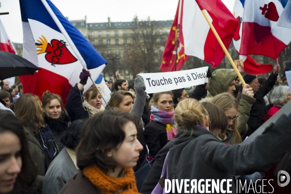 Manifestation contre Golgota Picnic