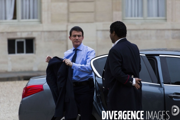 1er conseil des ministres du gouvernement Valls.