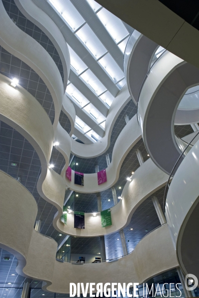 Le Havre.La Bibliotheque universitaire construit en 2004 par l architecte René Dottelonde.