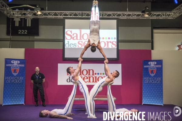 Les Seniors tiennent Salon