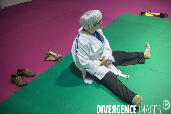 Les Seniors tiennent Salon
