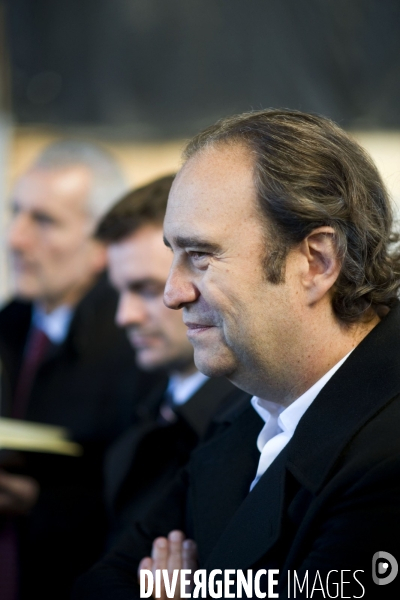 Portrait de Xavier Niel en visite sur le chantier de la Halle Freyssinet, futur   plus grand incubateur numerique du monde  