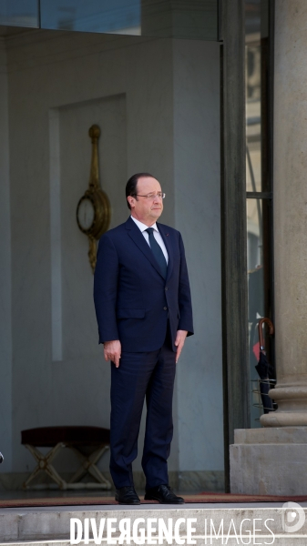 François Hollande reçoit Aung San Suu Kyi