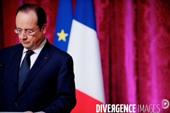 François Hollande reçoit Aung San Suu Kyi