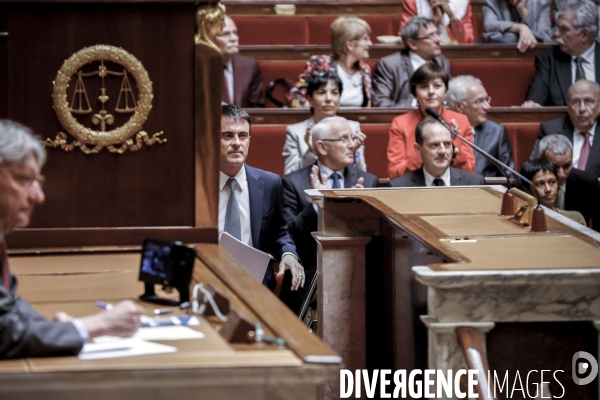 Manuel Valls: vote de confiance à l Assemblée Nationale