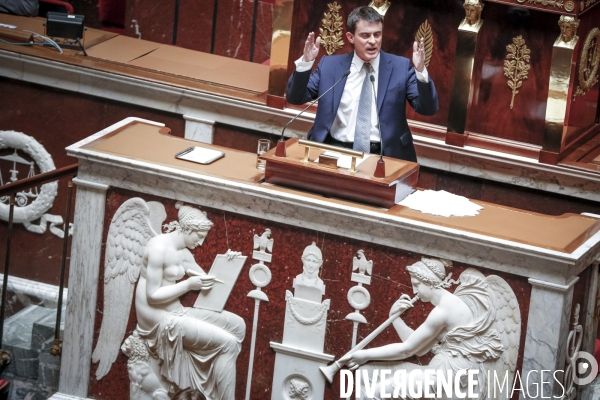 Manuel Valls: vote de confiance à l Assemblée Nationale