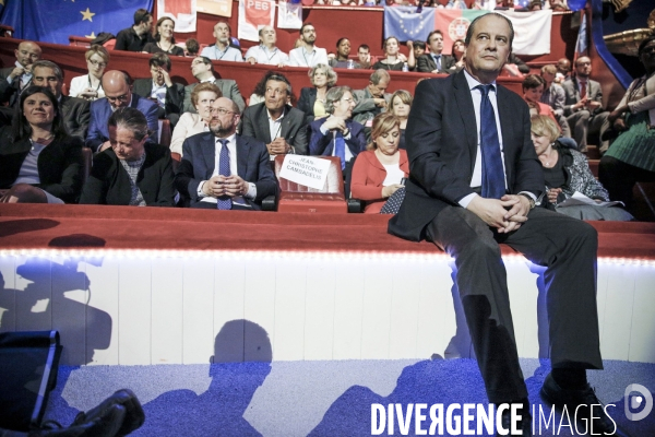 Européennes: meeting PS au Cirque d Hiver