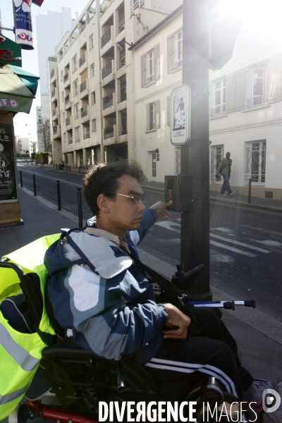 LUC se balade dans Paris (Episode 1)