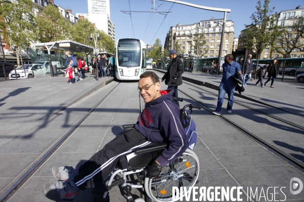 LUC se balade dans Paris (Episode 1)