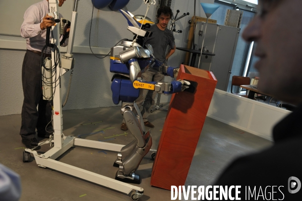 HRP-2 : robot humanoide au LAAS de Toulouse