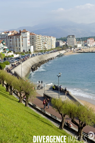 Illustration Avril 2014.Saint jean de Luz.La promenade du bord de mer
