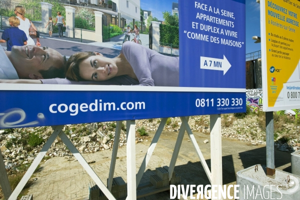 Illustration Avril 2014.Quai Aulagnier en bord de Seine, une friche attend la construction d un nouveau programme immobilier de logements.