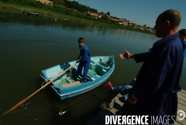 Le Lycee Maritime de Ciboure : formation de jeunes adolescents aux metiers de marins pecheurs