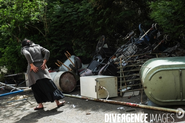 Les Roms de l usine Galland #7