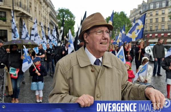 L extrême droite rend hommage à Jeanne d Arc
