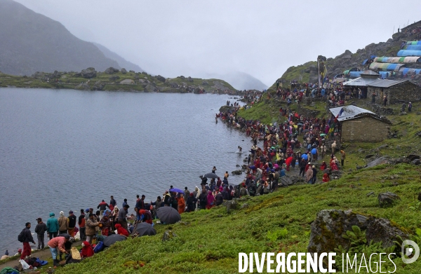 JANAI PURNIMA Népal : Pélerinage des chamanes