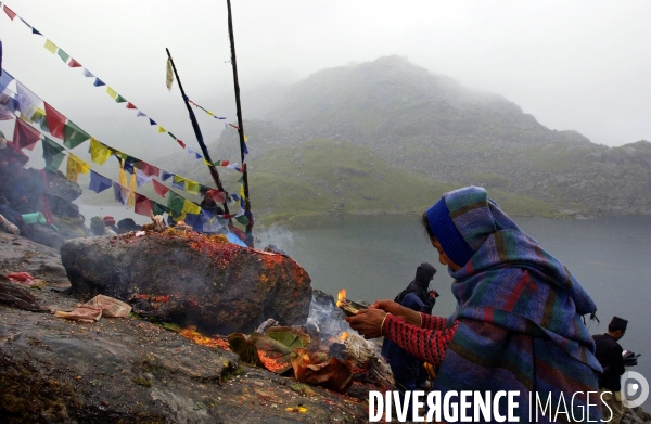 JANAI PURNIMA Népal : Pélerinage des chamanes