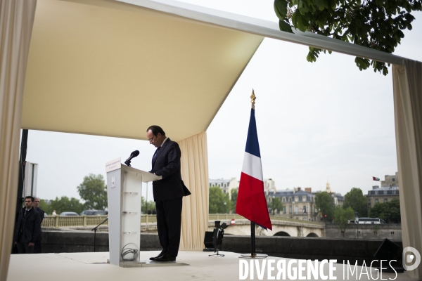 Francois Hollande, commemoration du genocide armenien