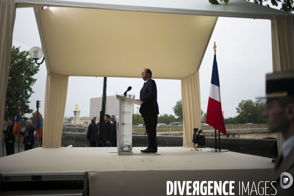 Francois Hollande, commemoration du genocide armenien