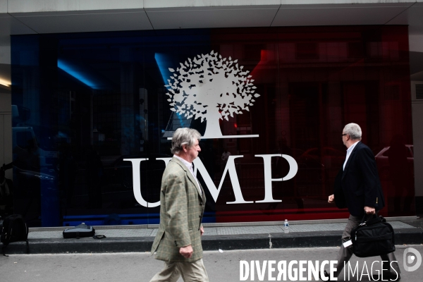 UMP : Rue de Vaugirad après l annonce de la demission de Copé