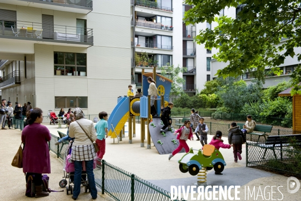 La Maire de Paris inaugure un nouveau jardin, du 15e arrondissement.  D ici 2020, ce sont 30 hectares d espaces verts supplémentaires qui vont être aménager.