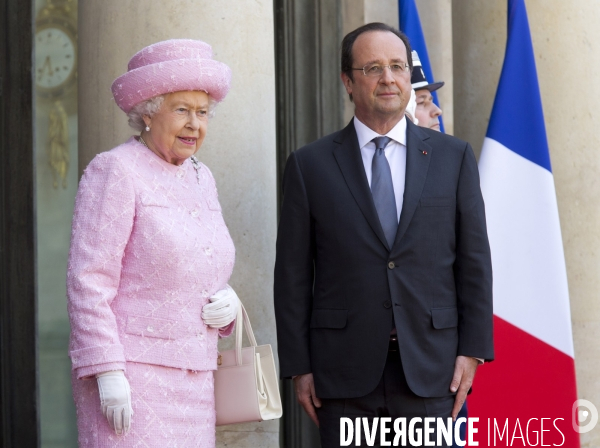 Visite d Etat de la Reine Elizabeth II à l occasion du 7Oème anniversaire du débarquement des forces alliées le 6 juin 1944 en Normandie.