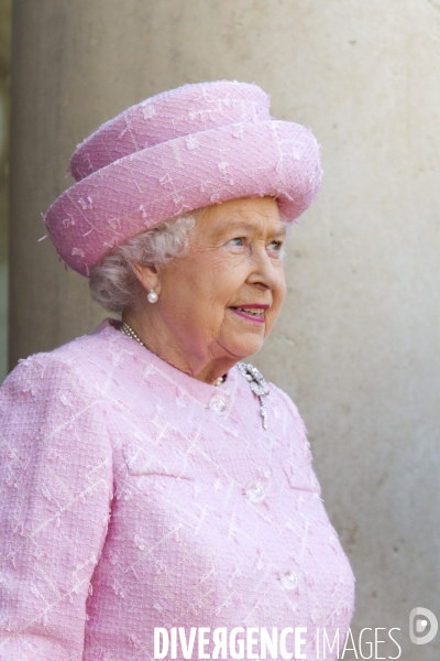 Visite d Etat de la Reine Elizabeth II à l occasion du 7Oème anniversaire du débarquement des forces alliées le 6 juin 1944 en Normandie.