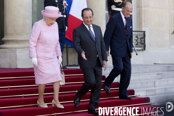 Visite d Etat de la Reine Elizabeth II à l occasion du 7Oème anniversaire du débarquement des forces alliées le 6 juin 1944 en Normandie.