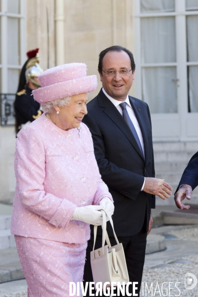 Visite d Etat de la Reine Elizabeth II à l occasion du 7Oème anniversaire du débarquement des forces alliées le 6 juin 1944 en Normandie.