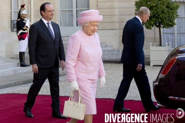 Visite d Etat de la Reine Elizabeth II à l occasion du 7Oème anniversaire du débarquement des forces alliées le 6 juin 1944 en Normandie.