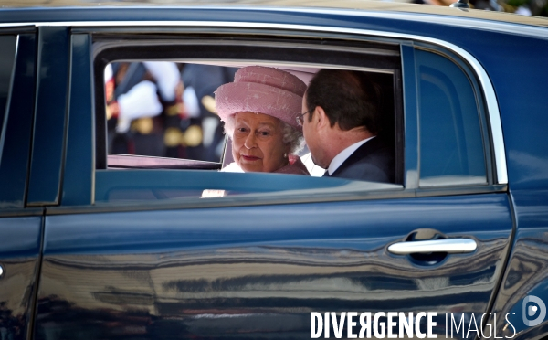 François Hollande reçoit la Reine Elisabeth II