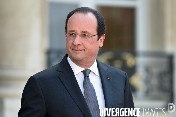 François Hollande reçoit la Reine Elisabeth II