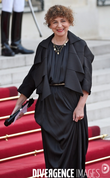 Diner d état à l Elysée en l honneur de la reine Elisabeth II