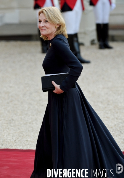 Diner d état à l Elysée en l honneur de la reine Elisabeth II