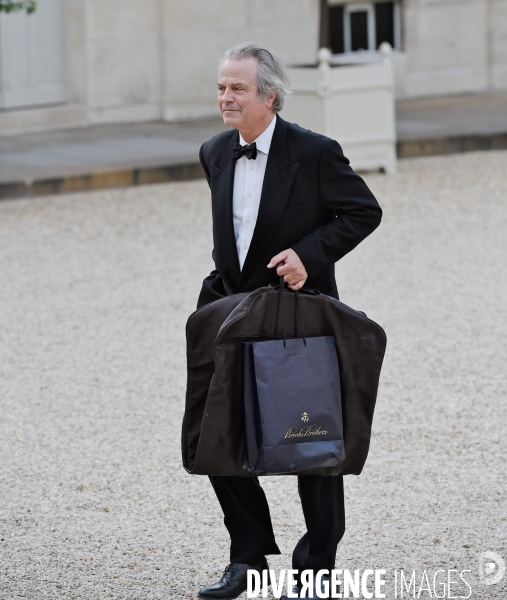 Diner d état à l Elysée en l honneur de la reine Elisabeth II