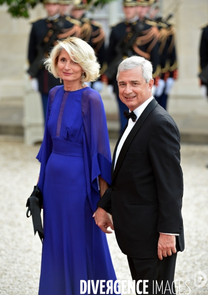 Diner d état à l Elysée en l honneur de la reine Elisabeth II