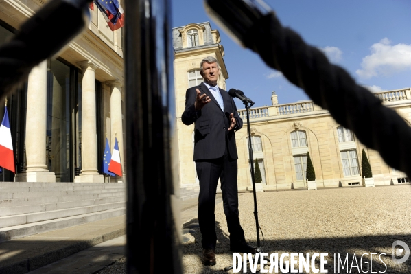 Réforme territoriale. Consultations de François HOLLANDE