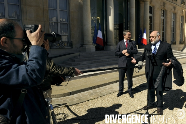 Réforme territoriale. Consultations de François HOLLANDE