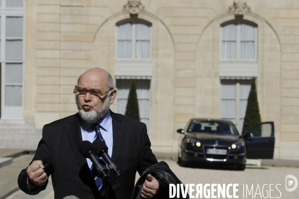 Réforme territoriale. Consultations de François HOLLANDE