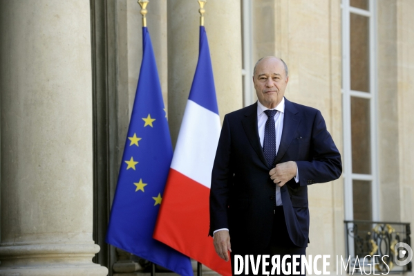 Réforme territoriale. Consultations de François HOLLANDE