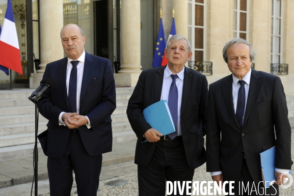 Réforme territoriale. Consultations de François HOLLANDE