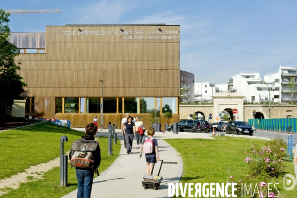 L  ecole maternelle et elementaire Justin Oudin dans le quartier numerique du Fort d Issy