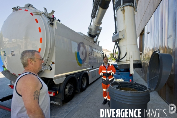 Le quartier numerique du Fort d Issy.Collecte des déchets ménagers effectuee par pneumatique