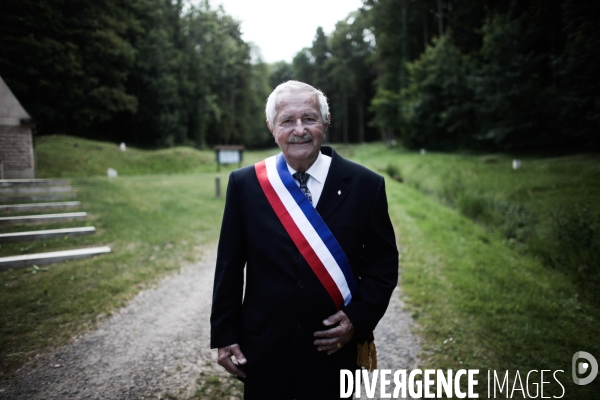 14-18 / pierre libert maire de beaumont village  mort pour la france 