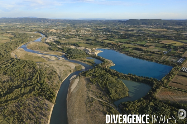 Vue aerienne du pays de Cavaillon