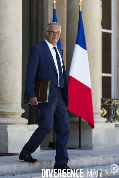 Reunion ministerielle sur la conference sociale.