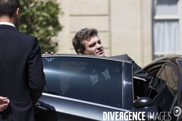 Reunion ministerielle sur la conference sociale.