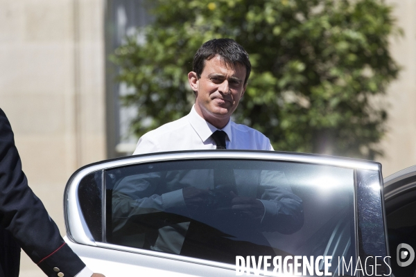 Reunion ministerielle sur la conference sociale.