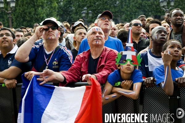 Coupe du Monde de football.France/Allemagne. Fans zone a l Hôtel de ville de Paris