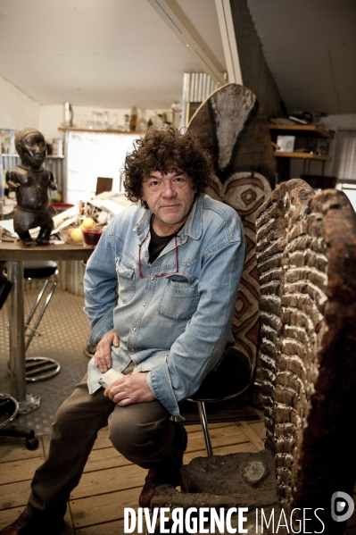 Le sculpteur Michel AUDIARD